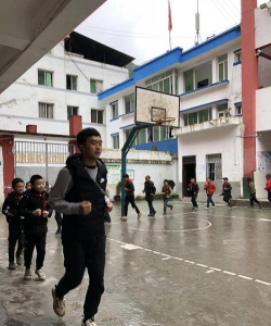 雷波县烂坝子乡中心校