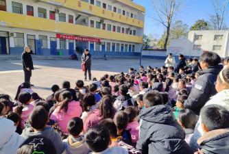 民联乡张明中心小学