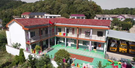 峡江县巴邱镇红苹果幼儿园