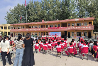 银杏乡中心小学