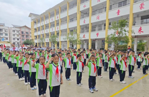 贯洞小学