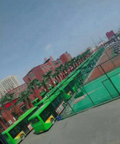 凯里市冠英初级中学