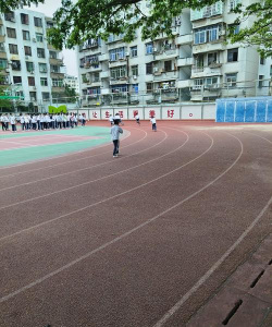 江津市石蟆中学环境