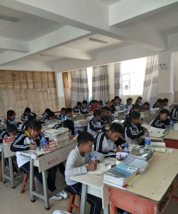 永胜县期纳镇中学环境