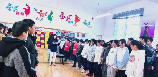 沈坝镇沈坝初级中学