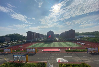 沁阳市综合高中环境