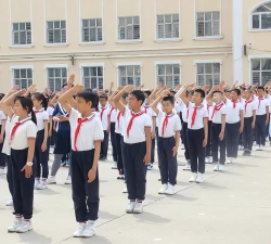 鸡西市园丁小学