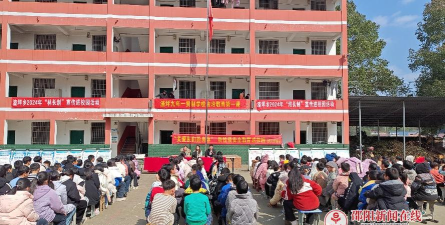 洞口县渣坪乡中学