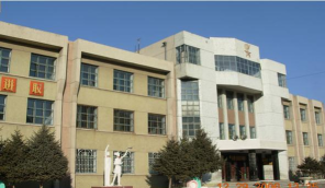 松原市宁江区回族小学