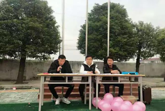 洪湖市万全镇郑道湖中学