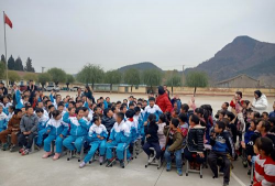 迁安市大五里乡贯头山中心完全小学