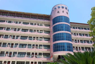 宜城市第三高级中学环境