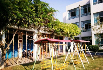 平湖市百花艺术幼儿园环境