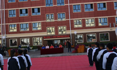 涿鹿县涿鹿镇第二小学环境