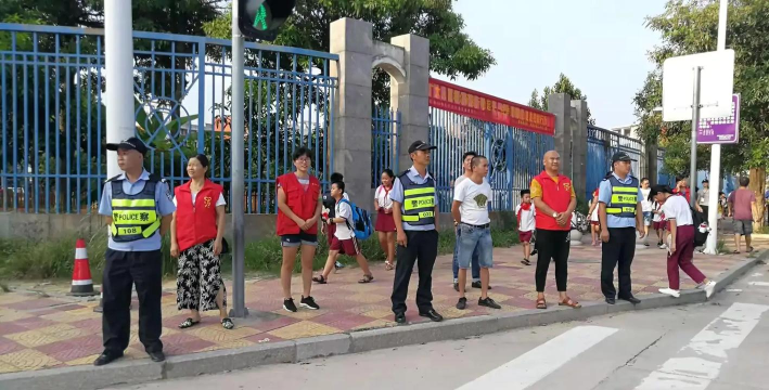 雷州市客路镇车路小学