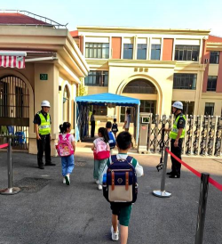 北京市朝阳区于家围小学环境