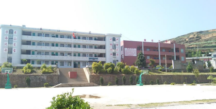 金斗乡金斗中学