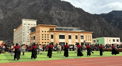 昌都地区江达县波罗乡中心校
