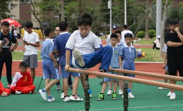 临湘市长安镇飞跃小学