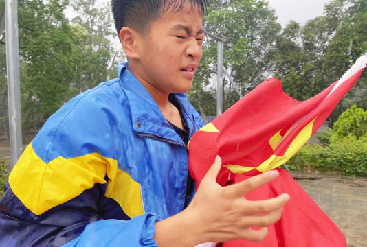 剑河县南明镇南明中学