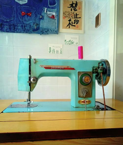 缝纫机子校