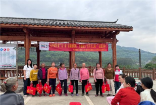 浈江区花坪镇第三小学