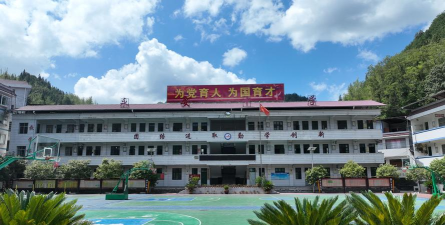 湖南省常德市汉寿县岩嘴乡松树村小学