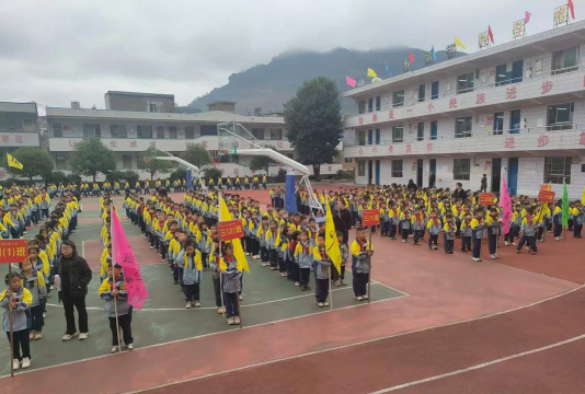 汕头市潮阳区河溪上坑小学