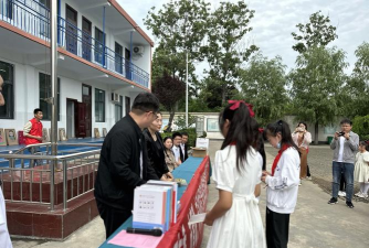 登封市卢店镇卢西小学