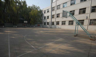 太原市万柏林小井峪乡第二初级中学