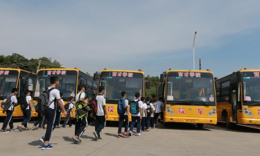 三水区育才小学