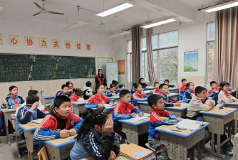 河南省平顶山汝州市洗耳河办事处十里小学