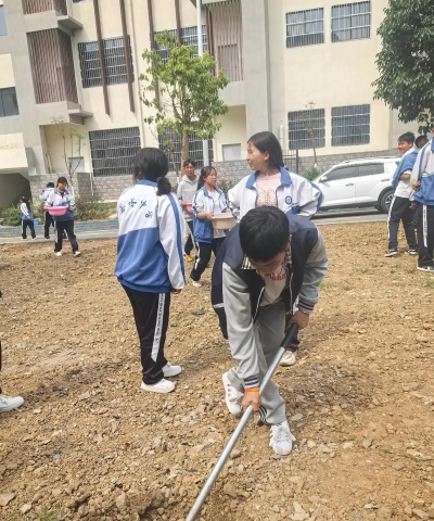 临泽县平川初级中学