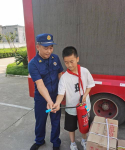 襄樊市樊城区王伙小学