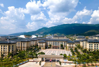 云南省玉溪卫生学校环境