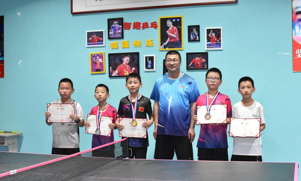 长武县乒搏体育培训学校有限公司