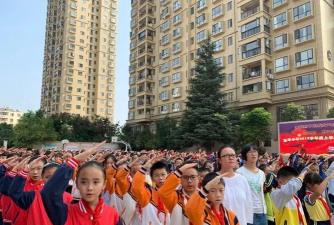 盘龙区东华一小