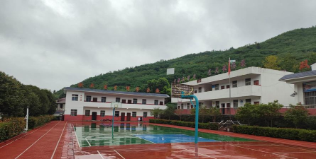 曾都区三里岗镇新集中心小学