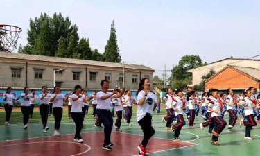 信阳市平桥区平桥街道办事处中山小学