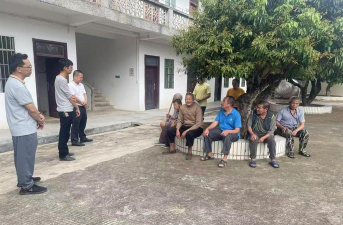 高州市潭头镇凤坡小学