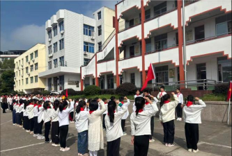 鹤塘中心小学