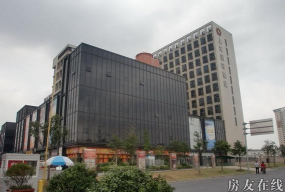 上海市东方曹杨外国语高级中学