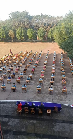 隆昌县响石镇前锋中学