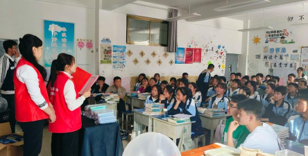 甘肃庆阳合水太白初中