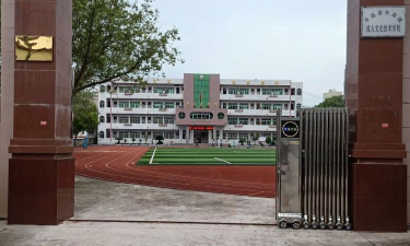 开江县长田初级中学