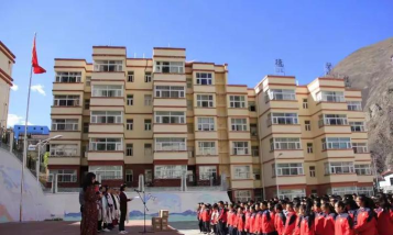 小金县美兴中学