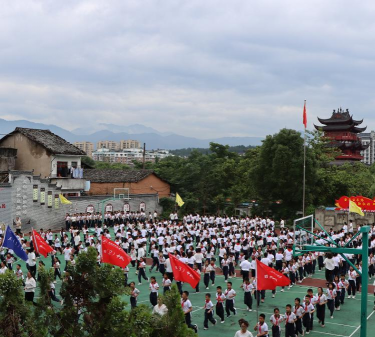龙泉市西新小学