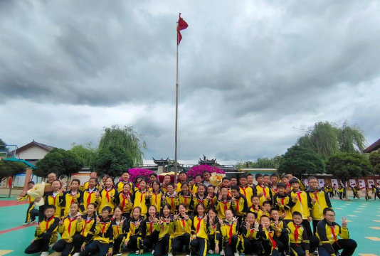 龙母镇白佛分校