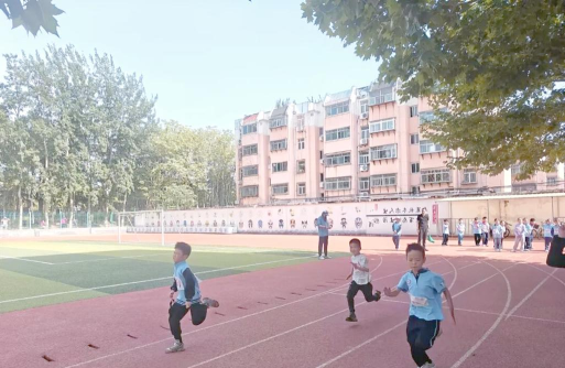 奎文区先锋小学