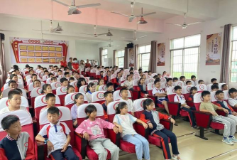 七里岗中心小学